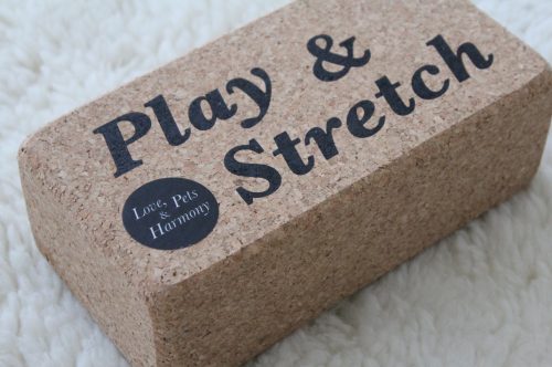 Yoga Block Play & Stretch Kork Love, Pets & Harmony